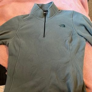 North Face Half Zip! Worn A Few Times!